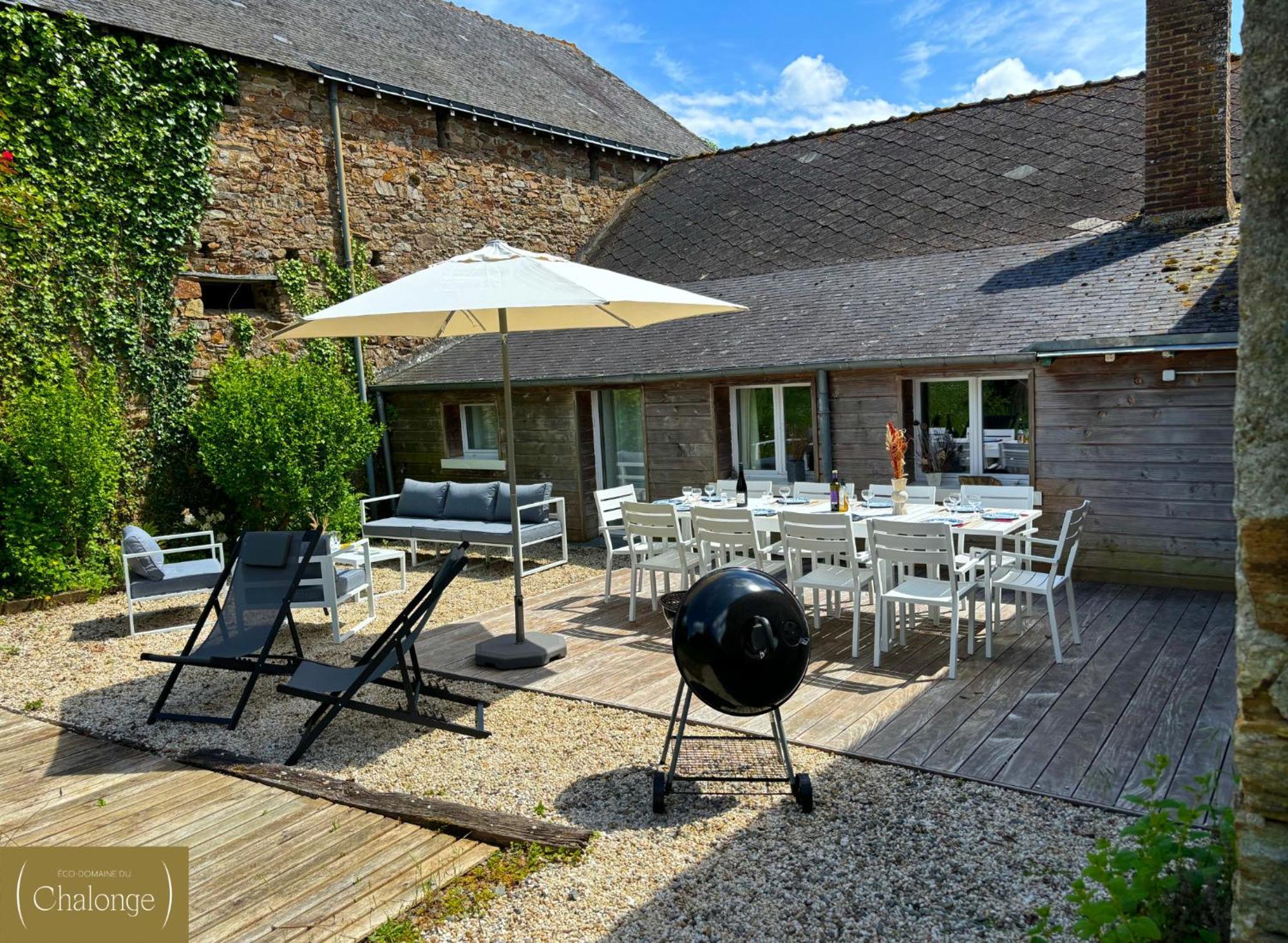 L'Eco-Domaine Du Chalonge Hotel Héric Buitenkant foto