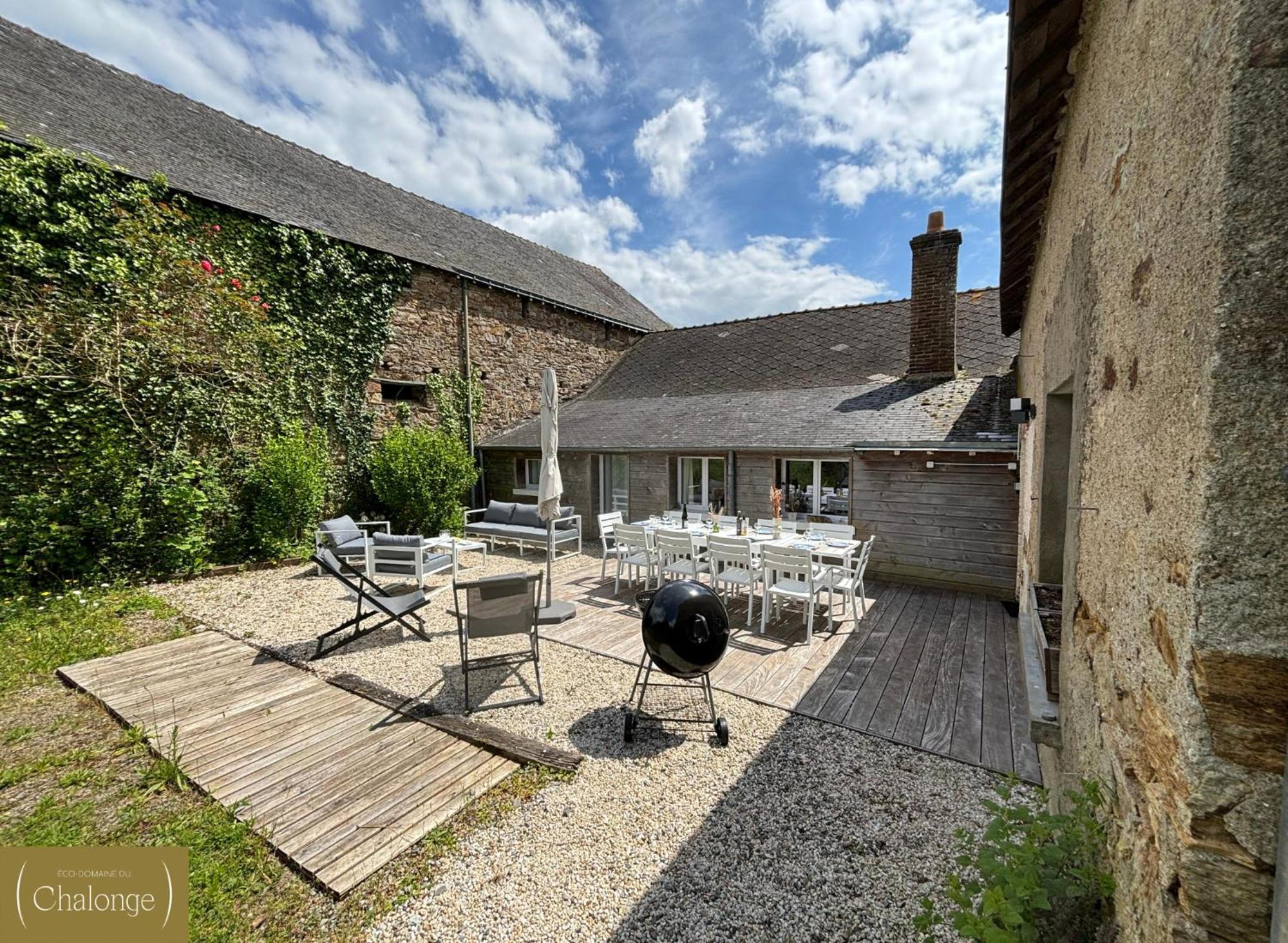 L'Eco-Domaine Du Chalonge Hotel Héric Buitenkant foto